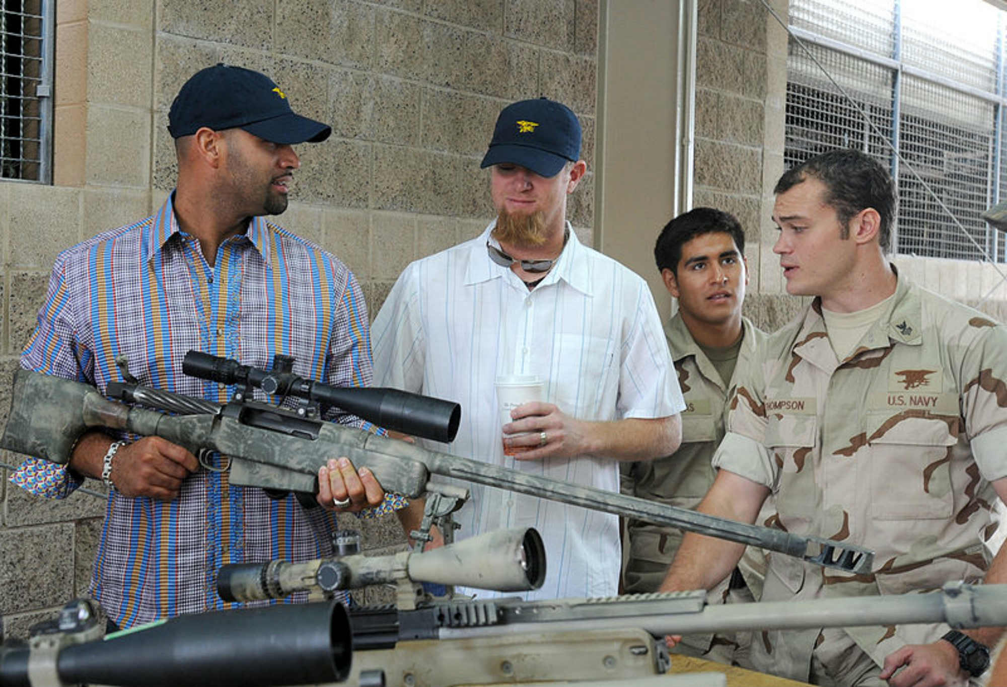 generic-news: Canadian sniper sets the new record for the longest confirmed kill generic-news: Canadian sniper sets the new record for the longest confirmed kill
