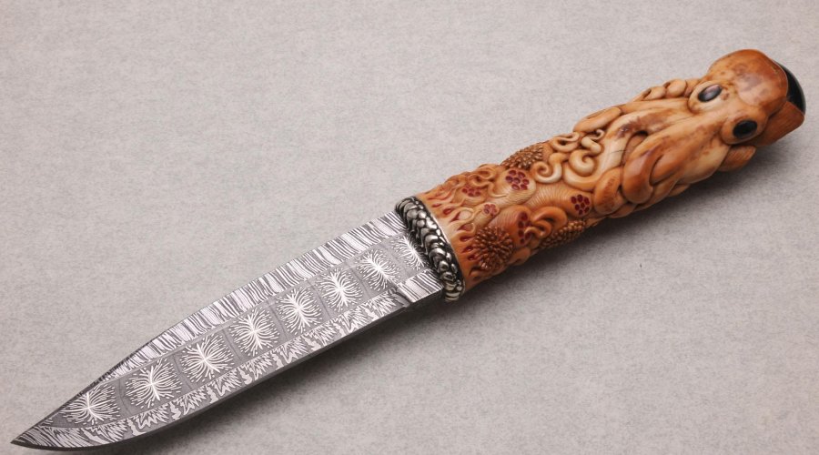 Custom knife show in Milan 
