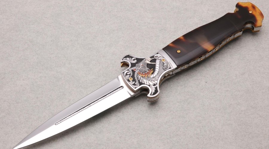 Custom knife show in Milan 