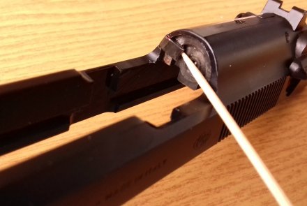 Cheap tips 'n tricks: how to clean a pistol at (almost) zero cost