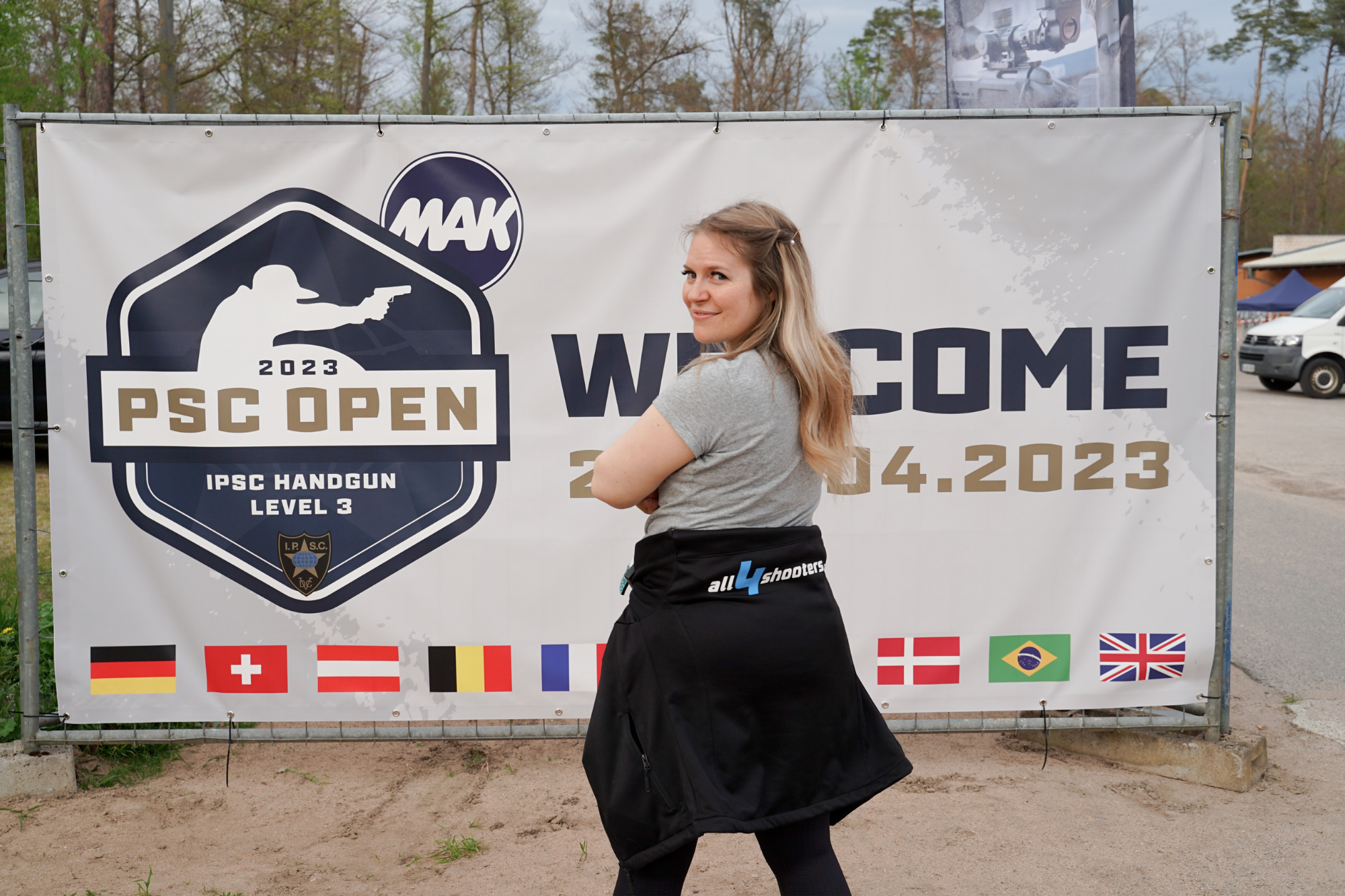 culture: Interview with our all4shooters.com social media manager and author Tanja Loch