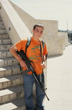 The Shooter's Talk - Armed citizens in Israel: a solution, not a threat? IDF soldiers during training
