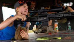Kahles Long Range Competition Day 2019: a report Shooter in lying position