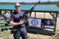Alexander Skley mit Tikka TIKKA TAC A1 und K624i 6-24x56