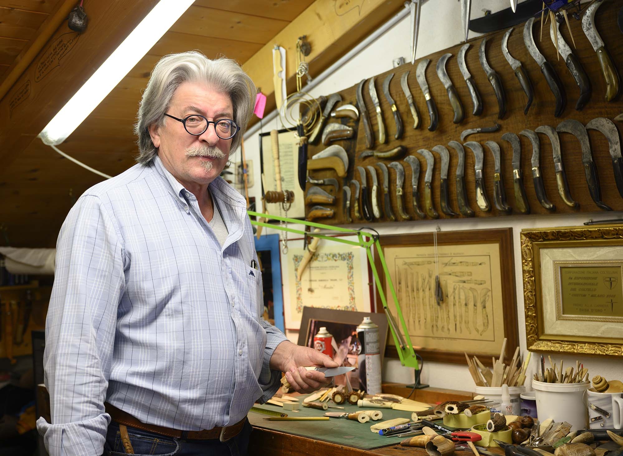 knives: An old-style Italian knifemaker – Interview with Gianluigi Simonella, aka Wilson