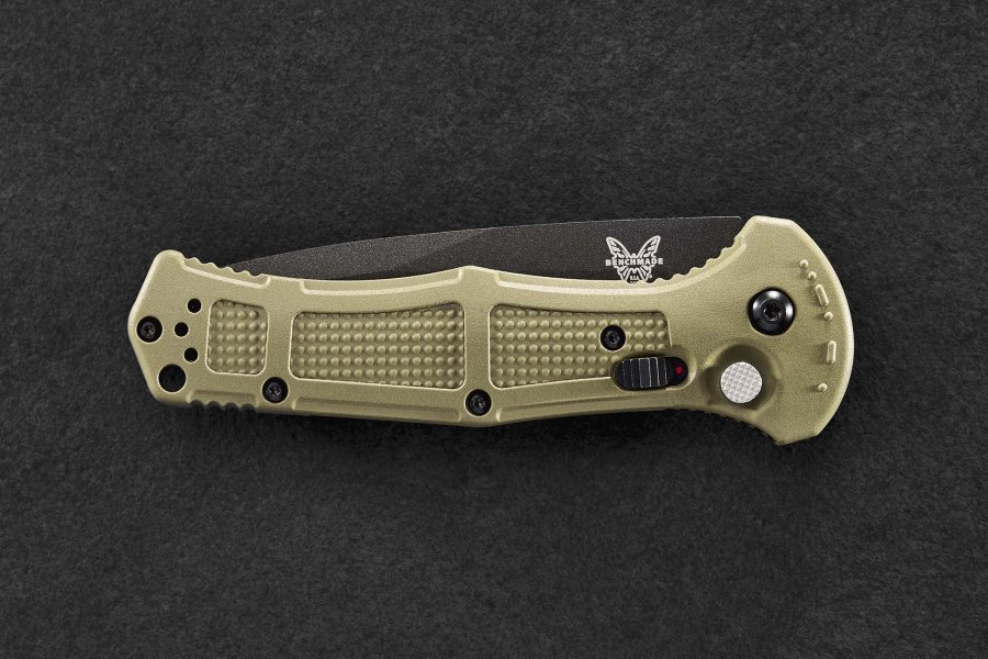 Benchmade Claymore, an automatic knife for professionals Benchmade Claymore, an automatic knife for professionals
