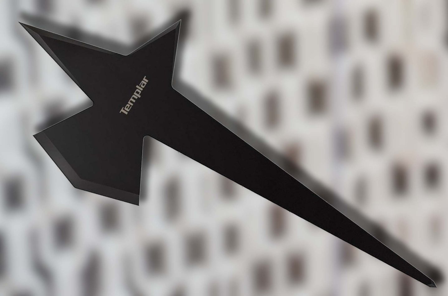 Cold Steel Templar throwing tool, sticking potential The Cold Steel Templar throwing tool