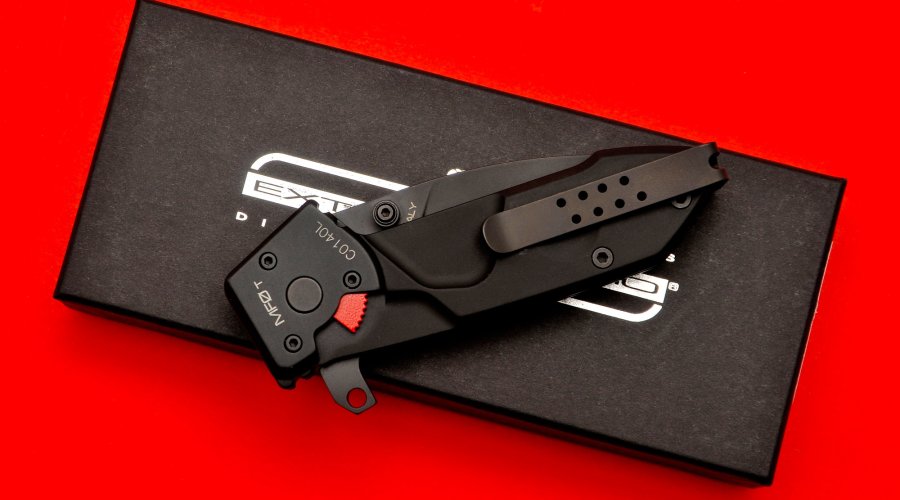 Extrema Ratio MF0T pocket knife, folded