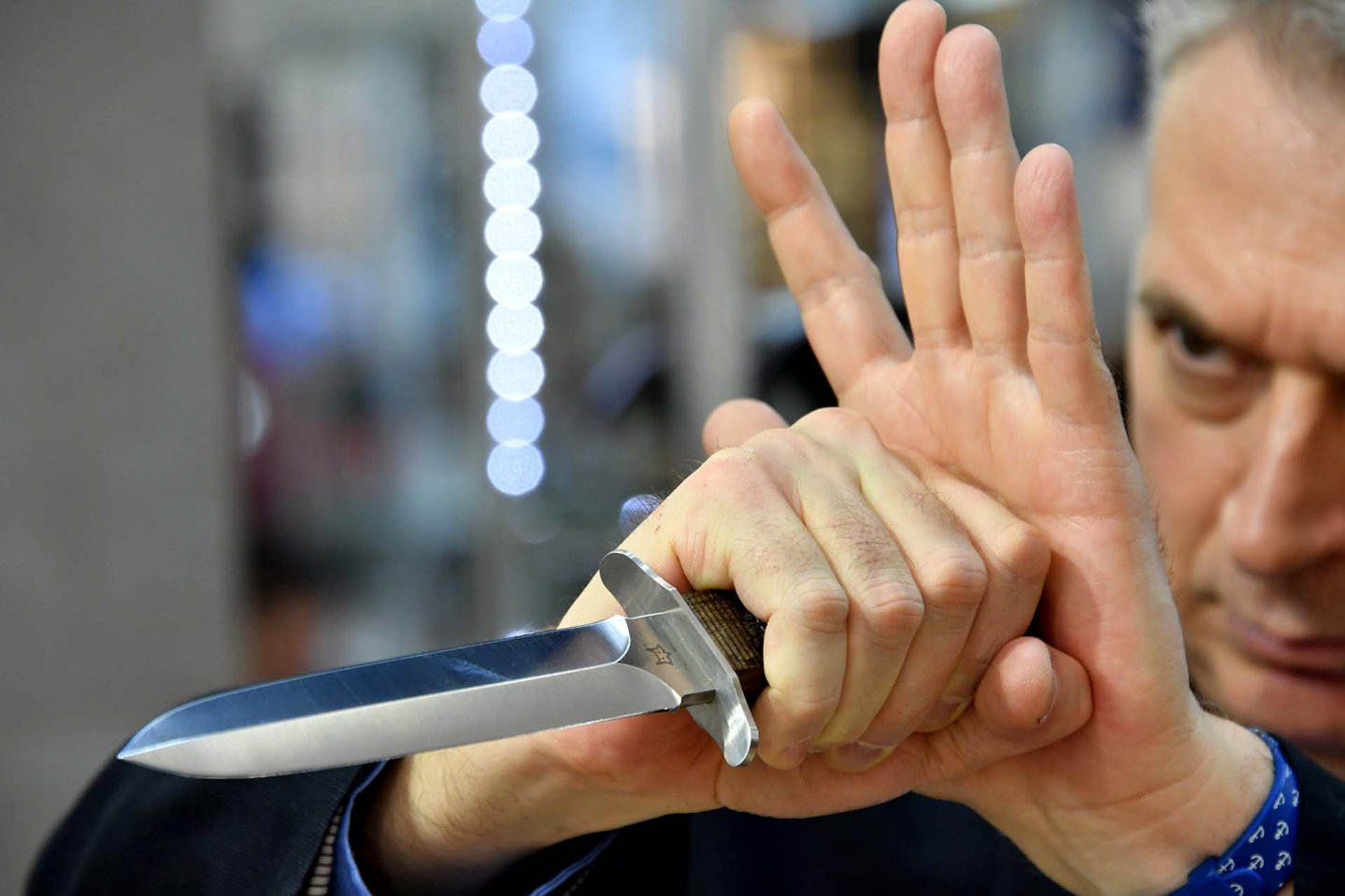 FOX Arditi dagger at IWA 2018