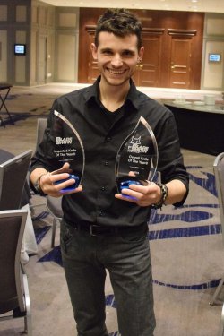FOX Radius knife wins the Red Dot Award Italian knife maker Denis Simonutti