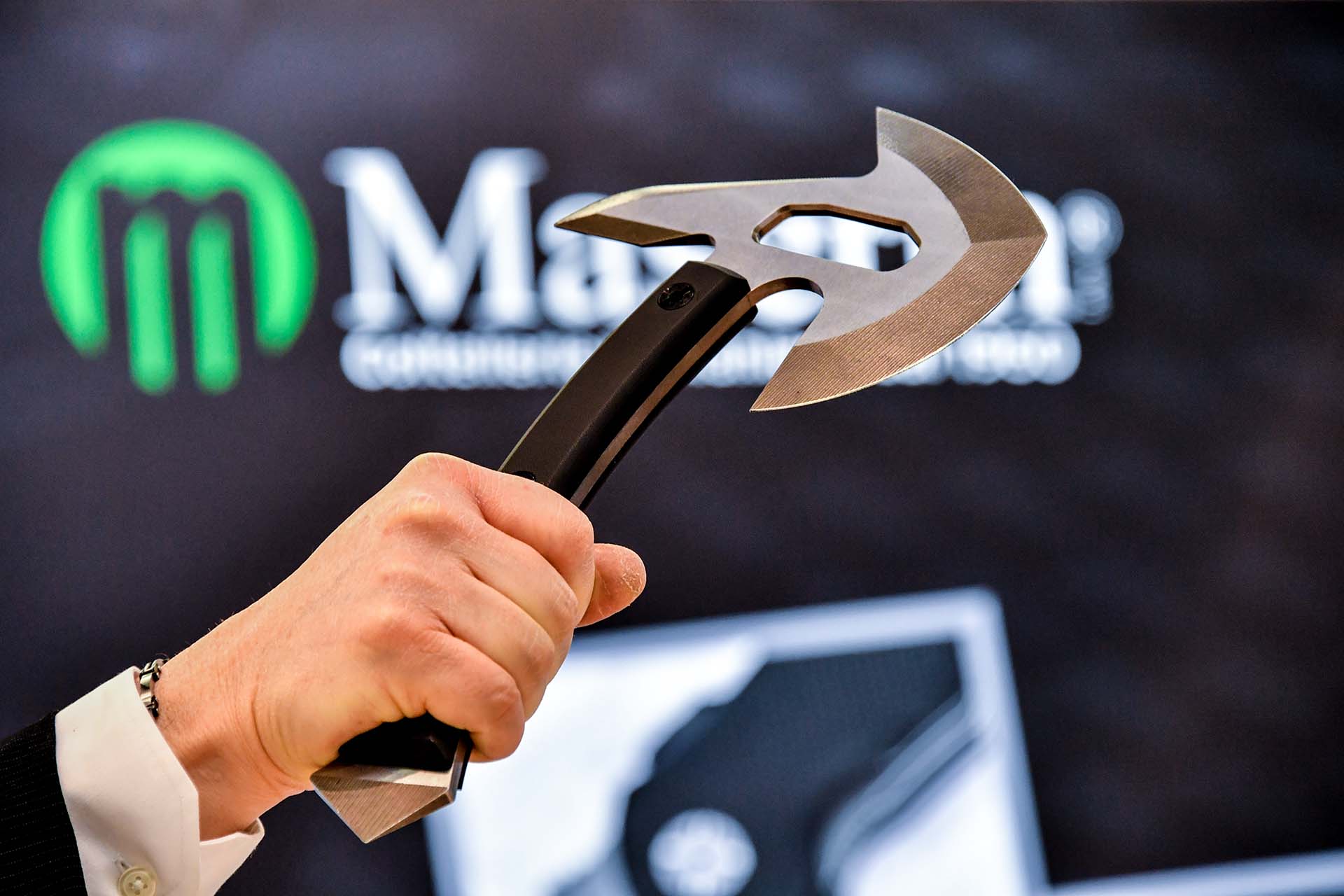 coltellerie-maserin: Maserin Battle Axe Concept coltellerie-maserin: Maserin Battle Axe Concept