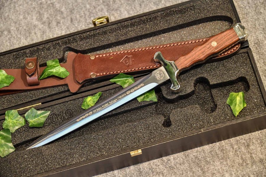 250 years of PUMA knives: hot news for the company anniversary The "Hirschfänger" hunting dagger