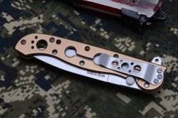 CRKT M16, a best seller knife the frame lock and the stainless steel clip