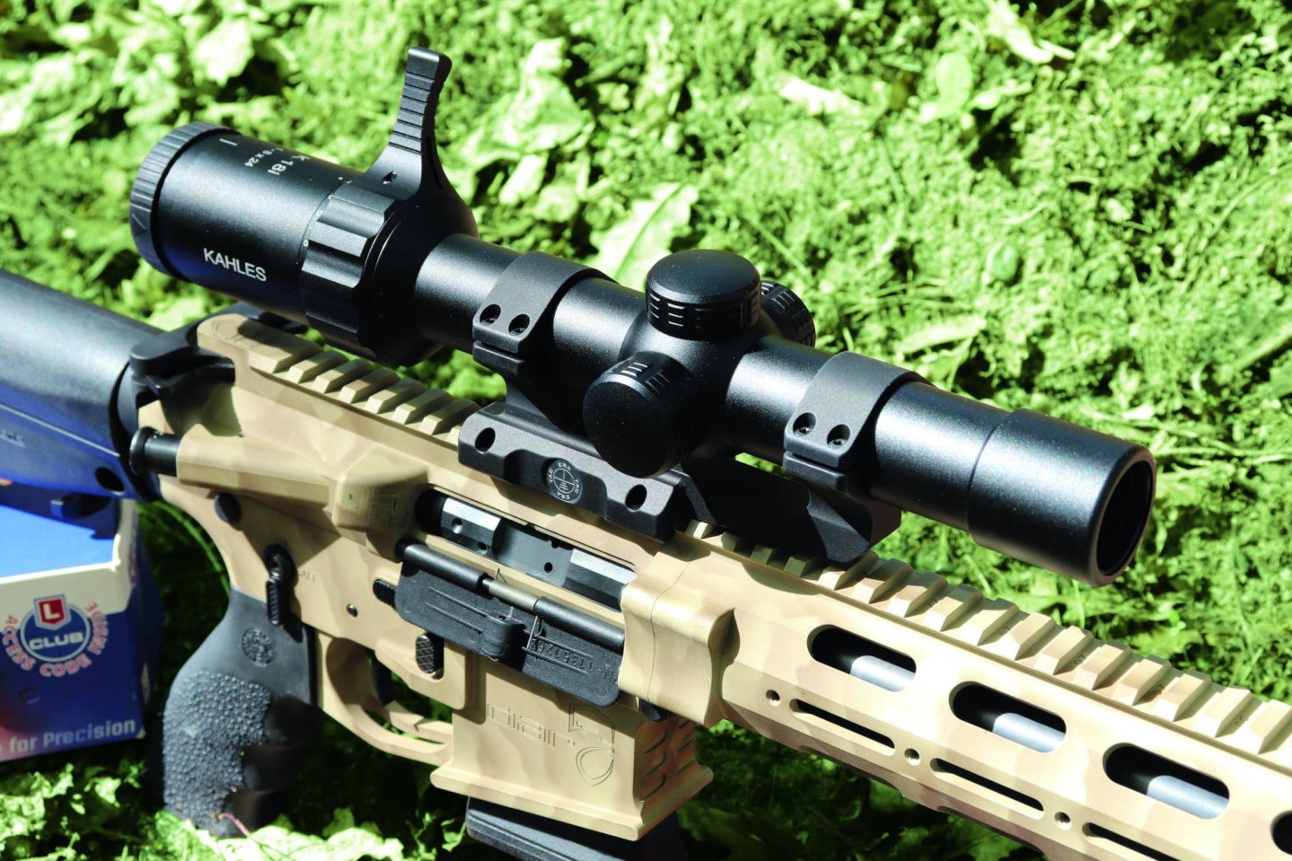 Test: Kahles K18i 1-8x24, a high-class riflescope for dynamic shooting Kahles K18i riflescope mounted on a DAR-15 DMR