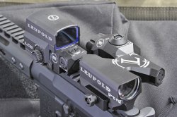 Leupold D-EVO tactical gunsight The Leupold D-EVO tactical gunsight was on display at the 2016 HIT Show