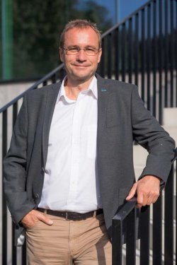 Visit to the riflescope manufacturer KAHLES CEO Christian Wildner