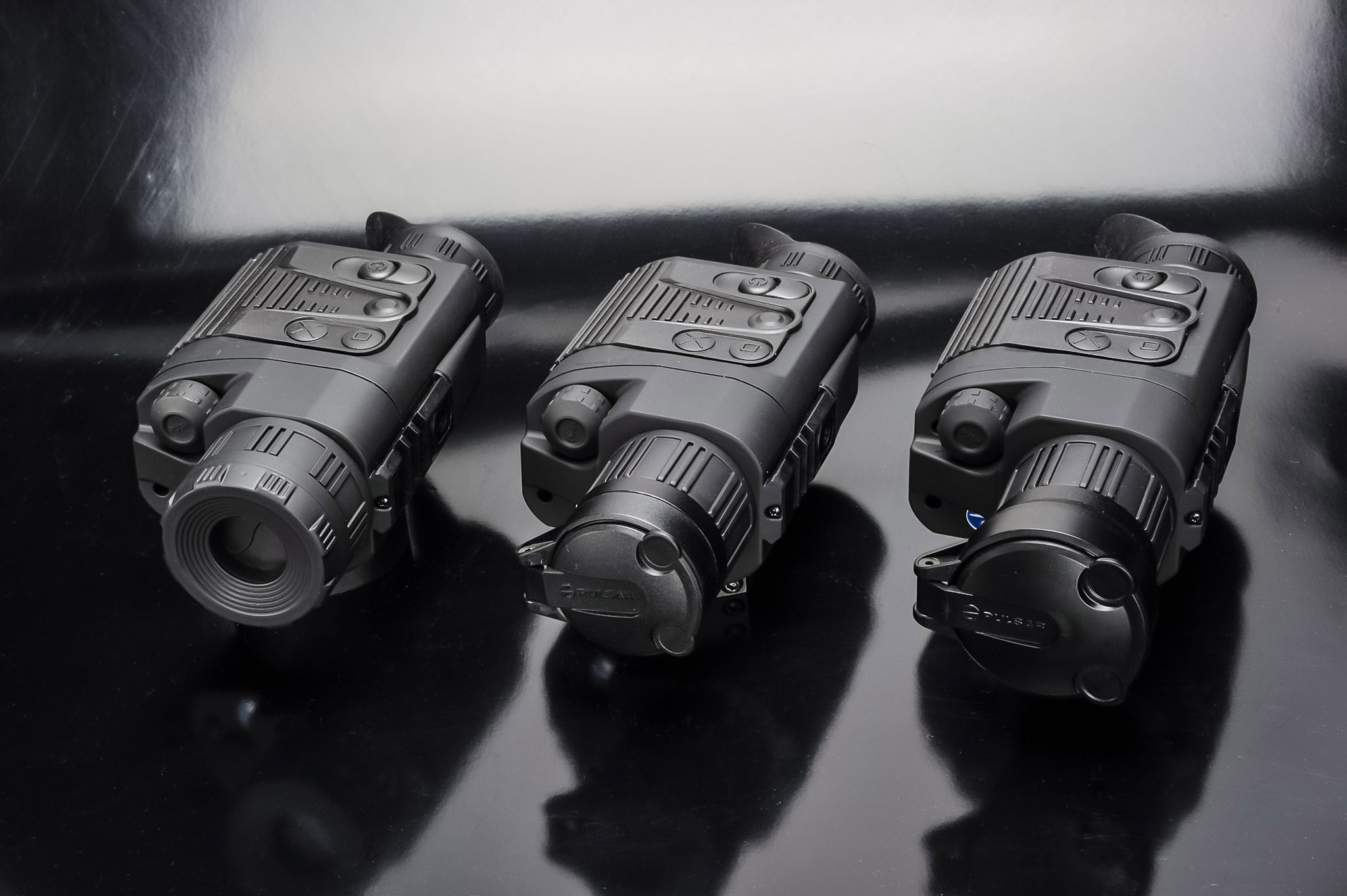 Pulsar Quantum XQ The three Pulsar Quantum XQ thermal monoculars