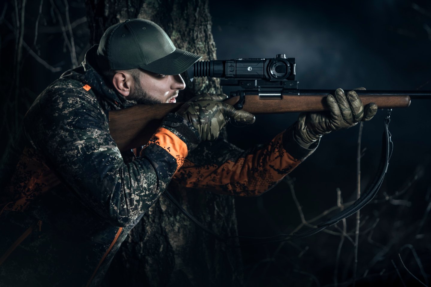 Pulsar Trail LRF thermal riflescope New Pulsar Trail LRF thermal riflescope mounted on a rifle