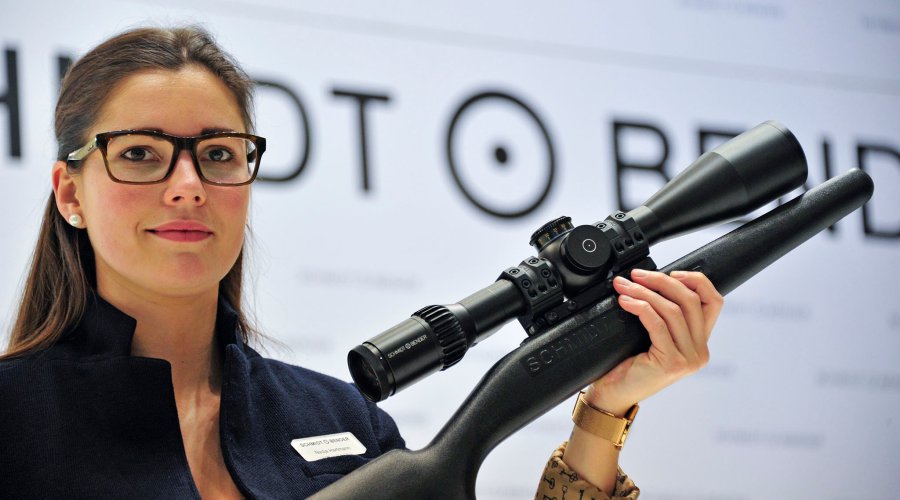 Schmidt & Bender new products for 2016: the new 5-45x56 PM II High Power variable magnification riflescope Schmidt & Bender new products for 2016: the new 5-45x56 PM II High Power variable magnification riflescope