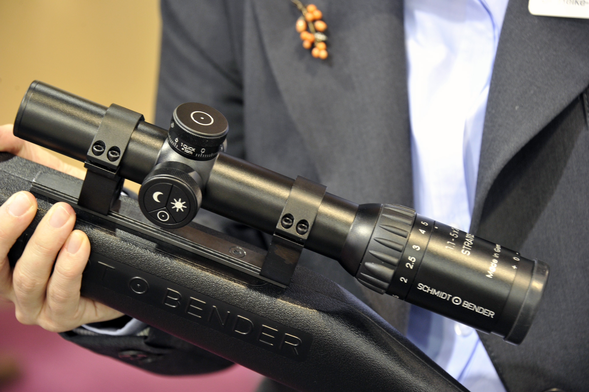 Schmidt & Benderʼs Stratos