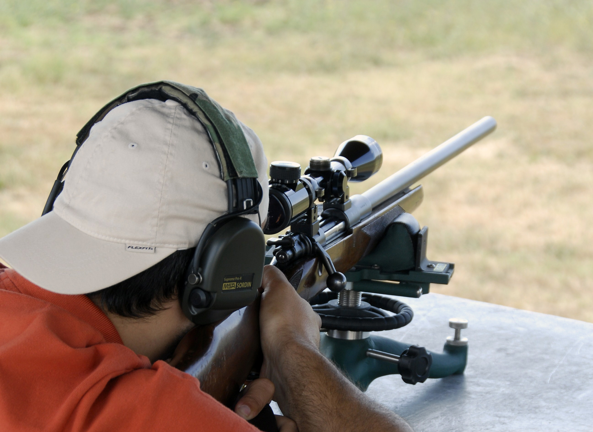 Choosing a rifle scope for target shooting | all4shooters