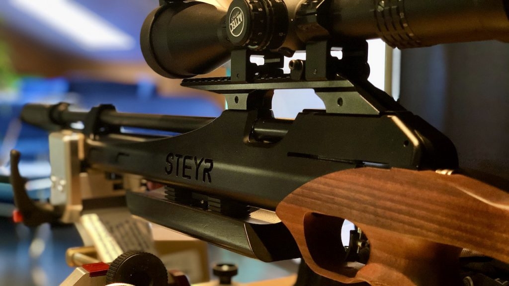 riflescopes: Tutorial: how to correctly mount a scope on an air rifle riflescopes: Tutorial: how to correctly mount a scope on an air rifle
