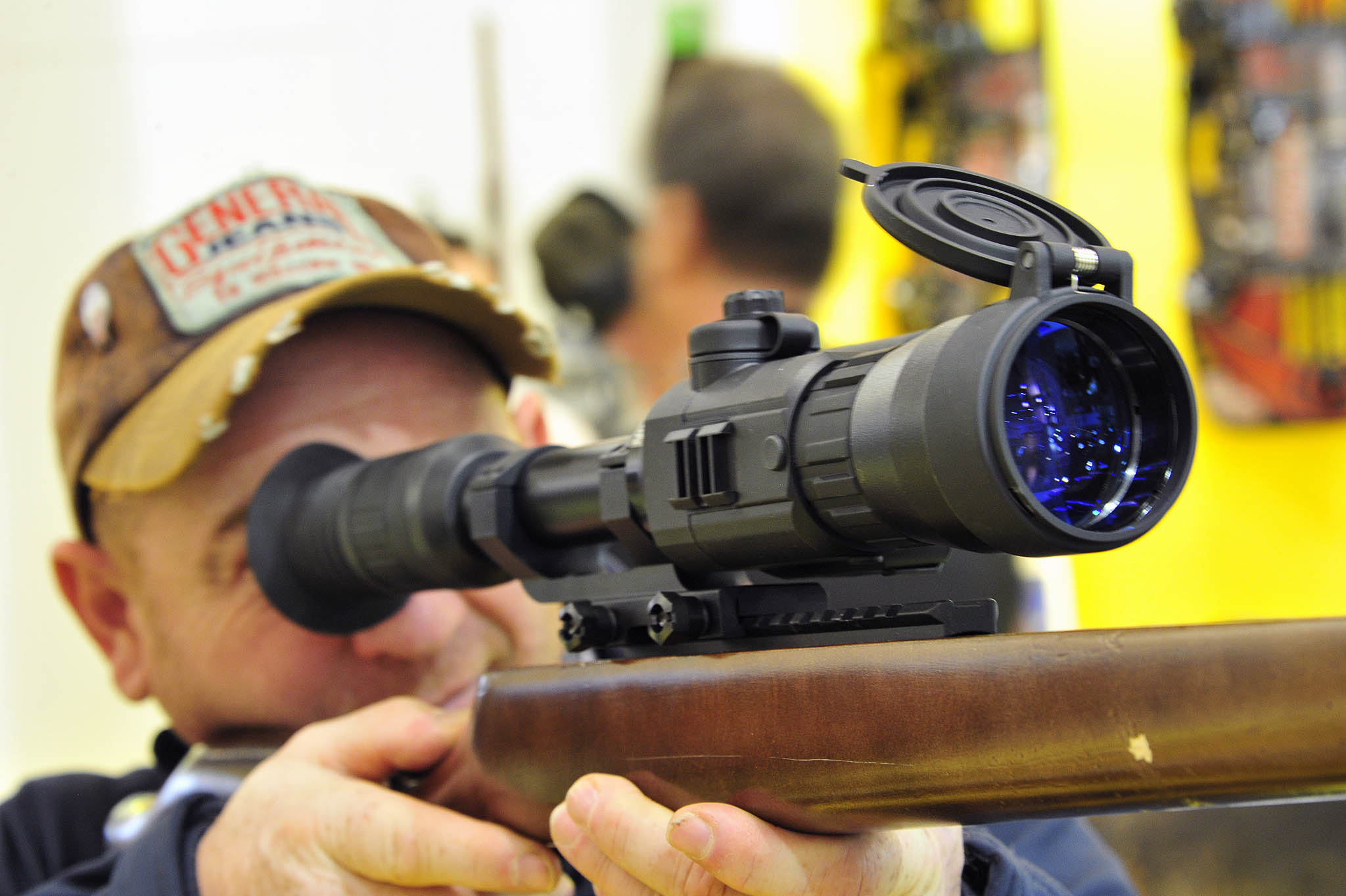 yukon: Yukon Photon XT: digital night vision riflescope for hunters yukon: Yukon Photon XT: digital night vision riflescope for hunters