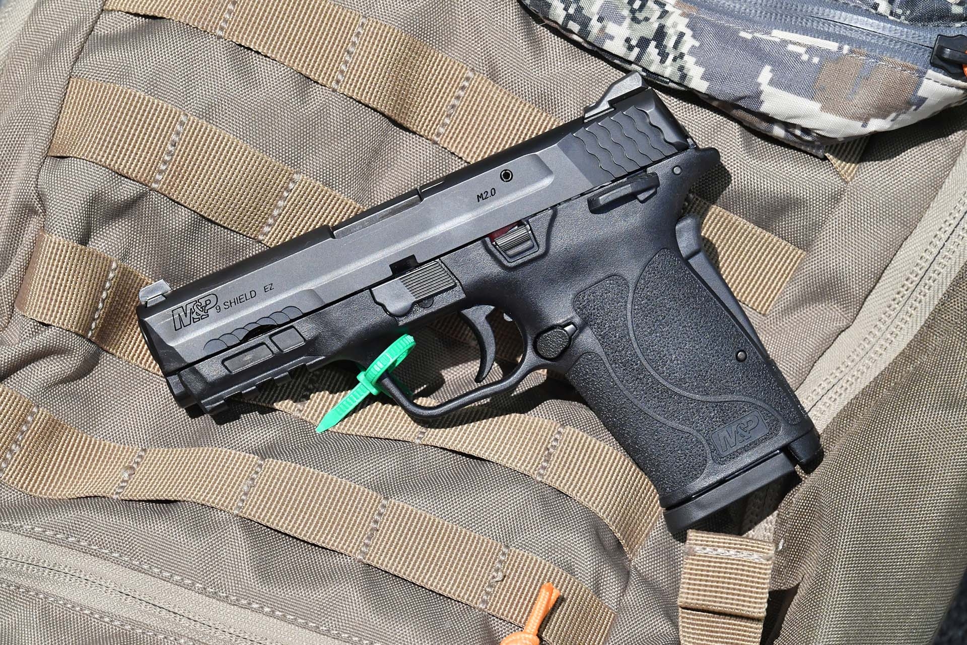 smith-wesson: Smith & Wesson M&P 9 Shield EZ: понятный, компактный, тонкий - новая простота в полимерном оружии? smith-wesson: Smith & Wesson M&P 9 Shield EZ: понятный, компактный, тонкий - новая простота в полимерном оружии?
