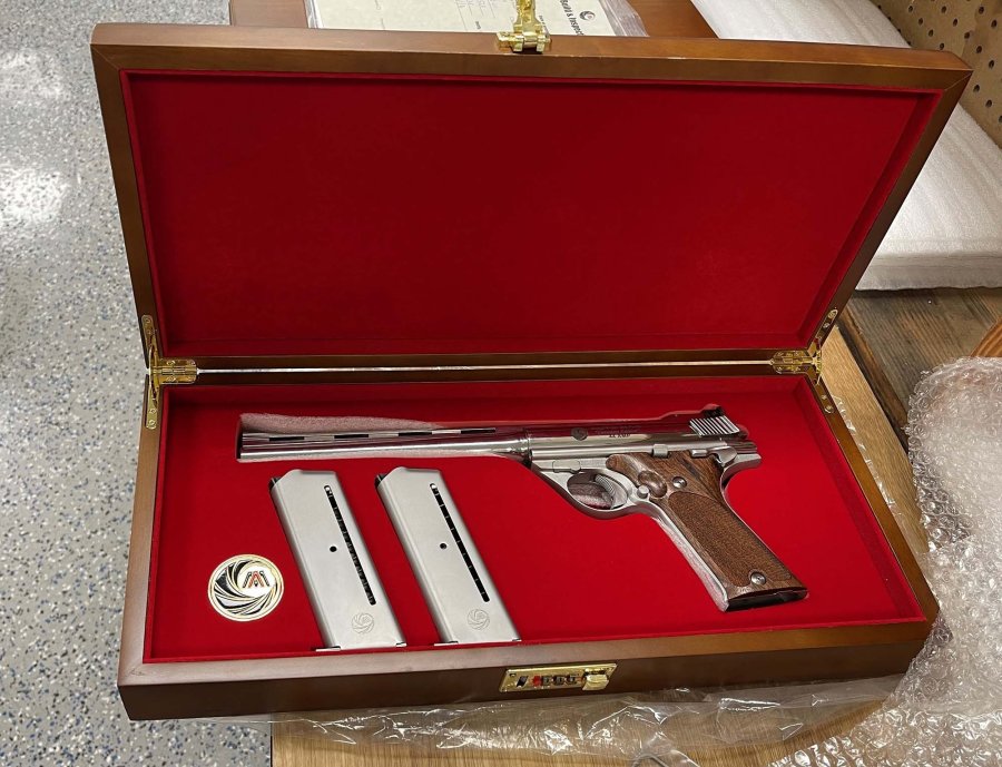 The return of the Automag The Automag in .44 Auto Magnum Pistol inside its box with two magazines