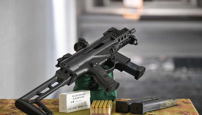 beretta: Beretta PMXs, the heir to the PM12 submachine gun in a semi-automatic version – we already tested it
