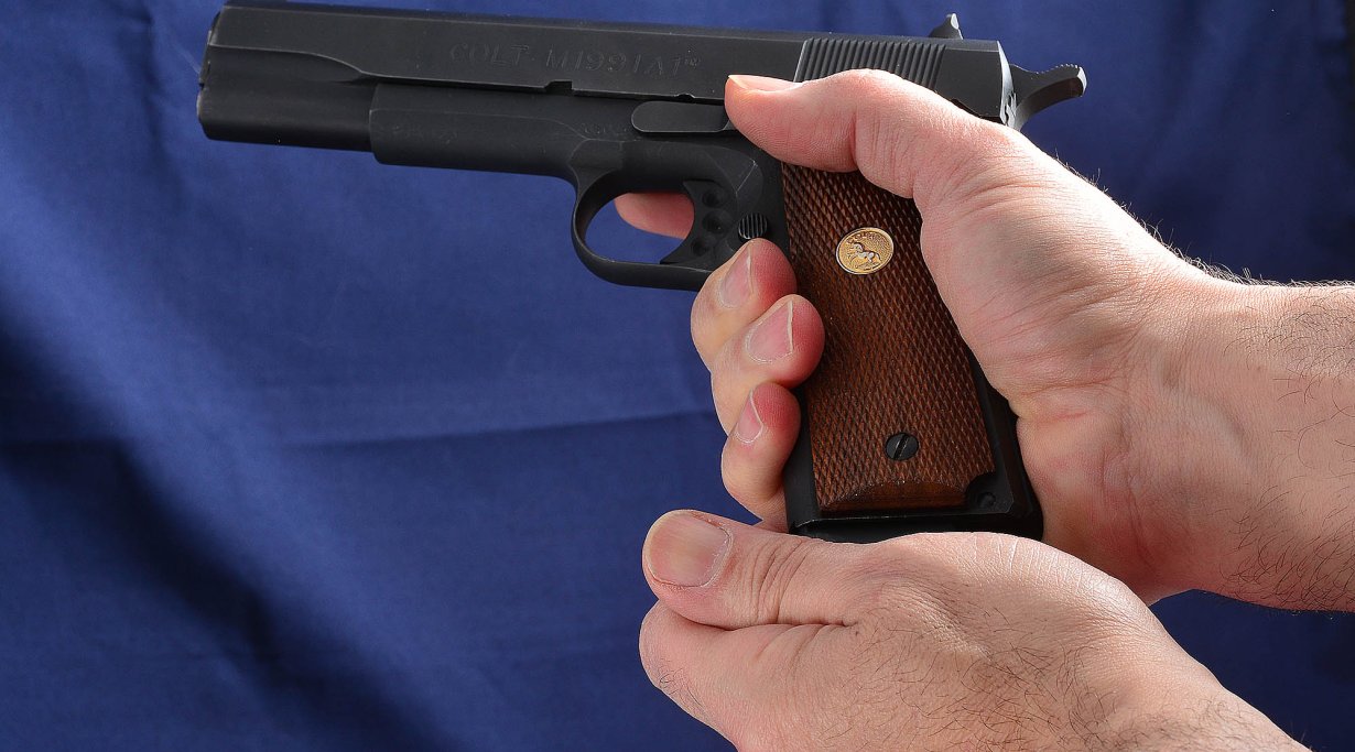 Colt 1911 Government .45 ACP disassembly