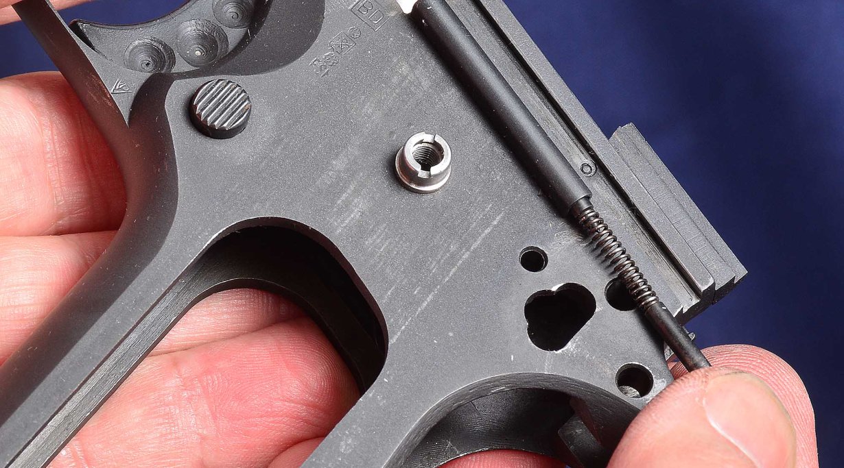 Colt 1911 Government .45 ACP disassembly