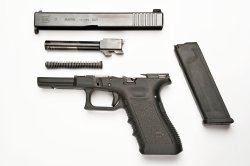 Glock Gen 3 VS Gen 4: a generational comparison Glock Gen 3 VS Gen 4: a generational comparison