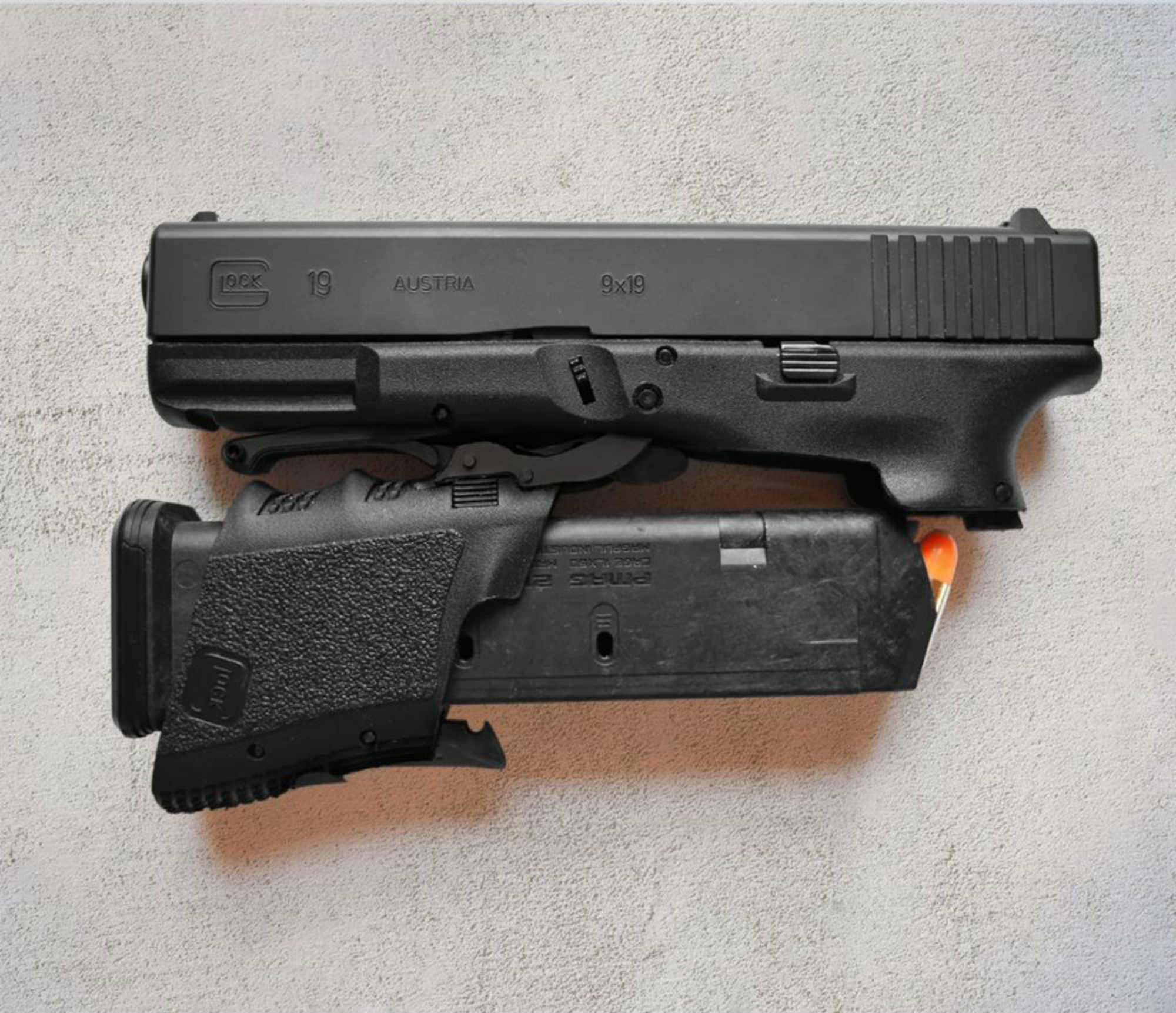 Foldable Glock 17