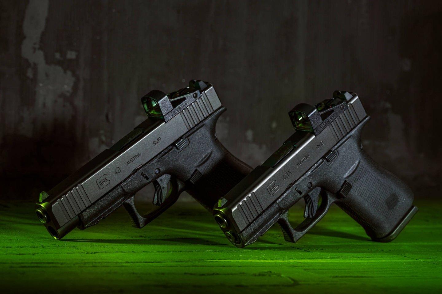 The compact GLOCK 48 MOS and sub-compact GLOCK 43X MOS pistols in 9mm Luger 