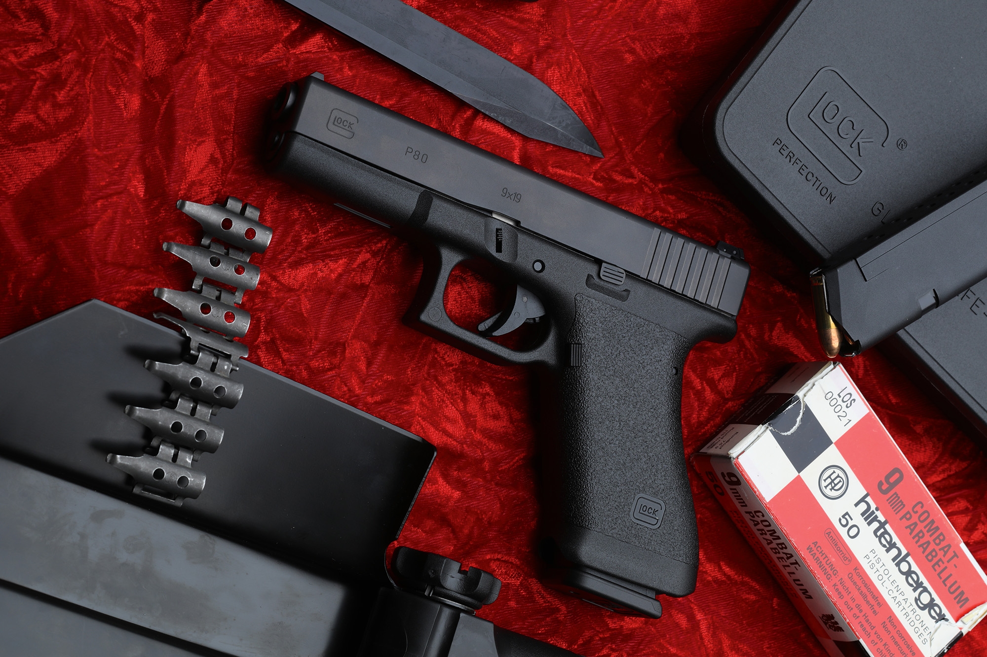 Glock Model 19 9mm Gen 4 Gun:The Best Compact Pistol In The World?