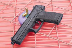 20 years of Heckler & Koch USP: a portrait 20 years of Heckler & Koch USP: a portrait