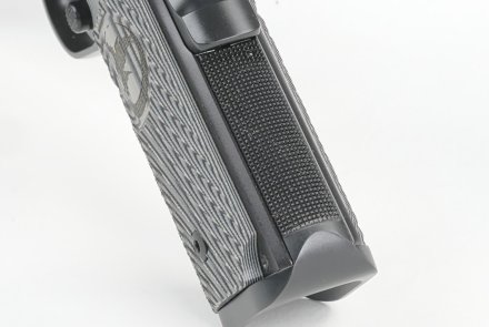 Shadow Hawk Long Slide, a “long” 1911 from Nighthawk Custom The magwell/mainspring housing of Shadow Hawk Long Slide