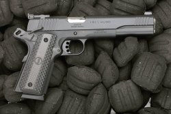 Schmeisser 1911 Hugo 6", the new longslide version in 9 mm Luger and .45 ACP – We have already tested it! The steel single-action pistol Schmeisser Hugo 6"