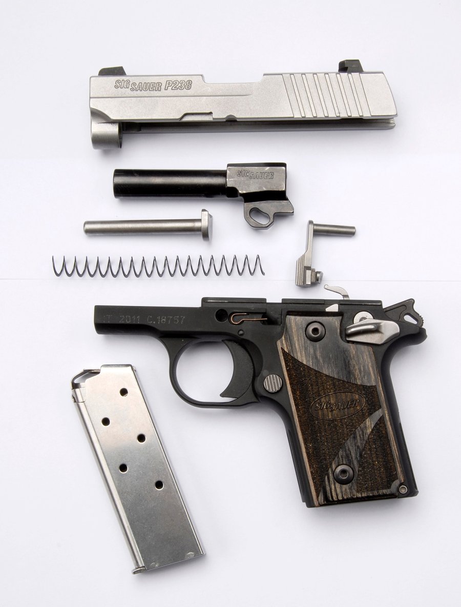 SIG-Sauer P238   SIG-Sauer P238