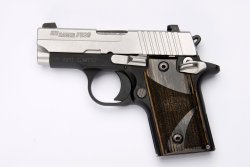 SIG-Sauer P238  SIG-Sauer P238