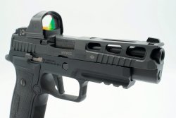 SIG Sauer P320 AXG Pro