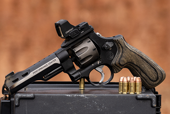 smith-wesson: New limited-edition Smith & Wesson Model 327 WR, Miculek's record-breaking revolver