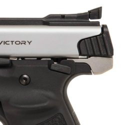 SW22 Victory Target Model, an affordable target shooting pistol Target grip of the new SW22 Victory Target Model pistol