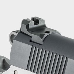 Springfield Armory Ronin Operator pistol – Classic 1911 style, modern features The rear sight of the Springfield Armory Ronin Operator pistol