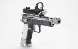 Tanfoglio "Gold Custom Xtreme" Tanfoglio "Gold Custom Xtreme" pistol