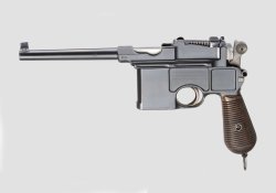 Semiautomatic pistol... Plastic or metal? Semiautomatic pistol... Plastic or metal?