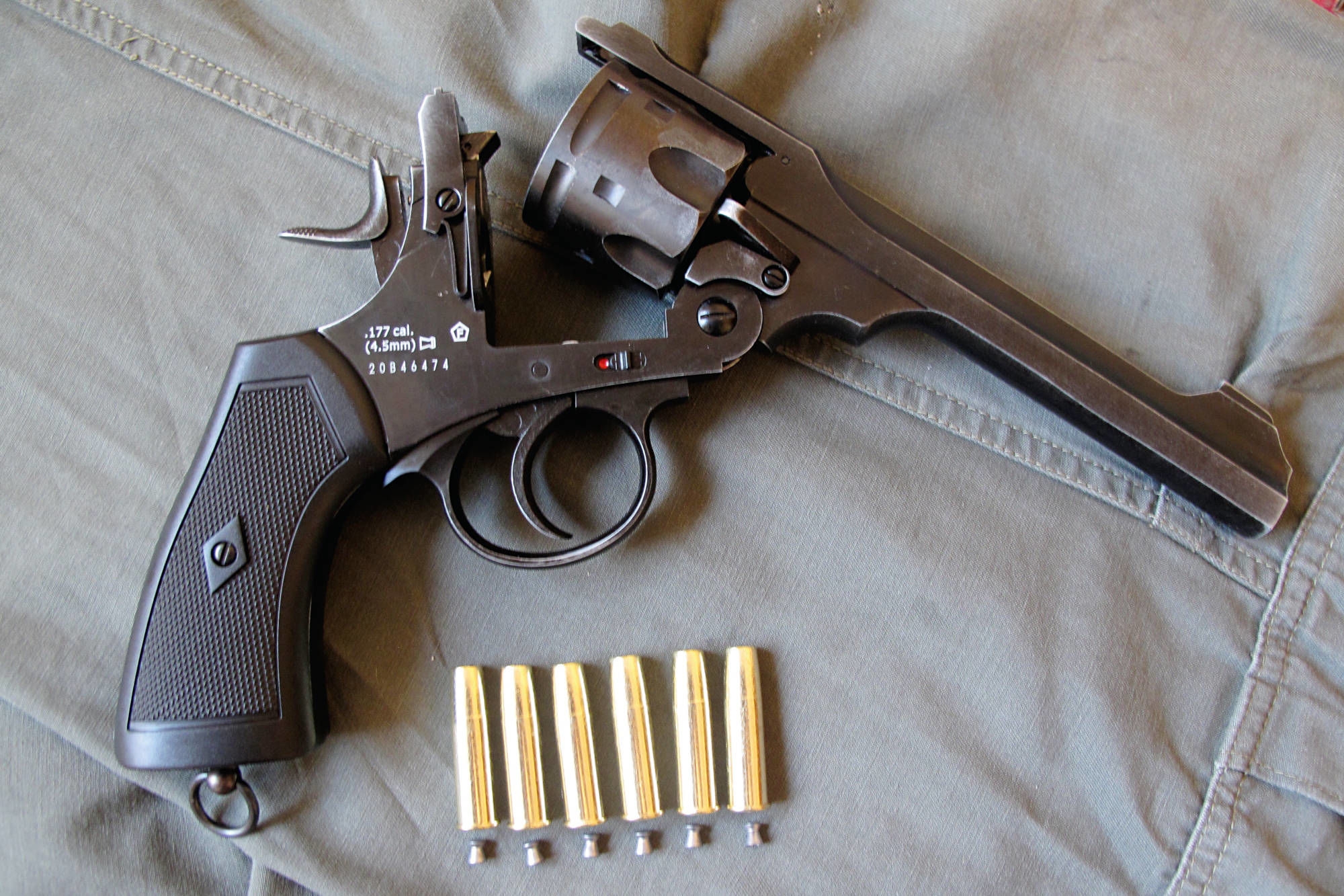 webley-scott: Test: Webley MK VI revolver CO2 version in .177/4.5 mm