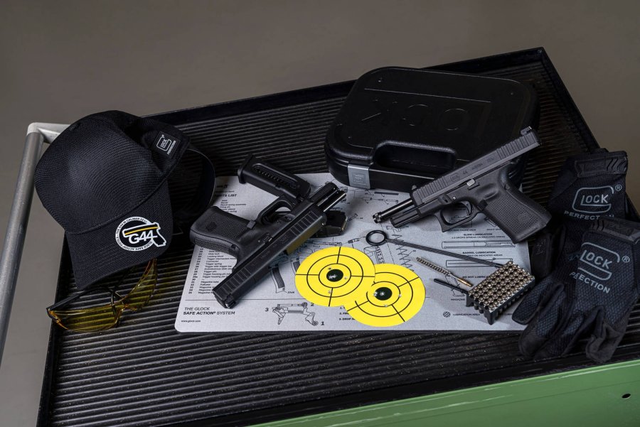 Win a GLOCK 44! Share your GLOCK experience on all4shooters.com GLOCK 44 Target and others GLOCK objects