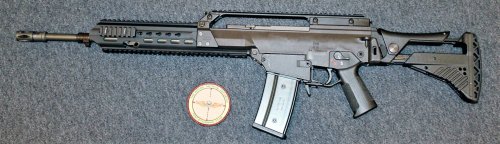 The modified G36 has a slim line handguard with HKey interfaces